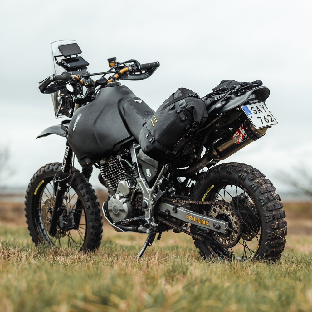 Kriega OS-Base für Adventure Bikes